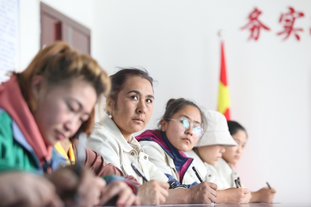 當好產(chǎn)業(yè)扶貧主力軍,打贏脫貧攻堅戰(zhàn)